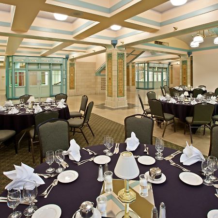 Готель Crowne Plaza Indianapolis-Dwtn-Union Stn By Ihg Екстер'єр фото