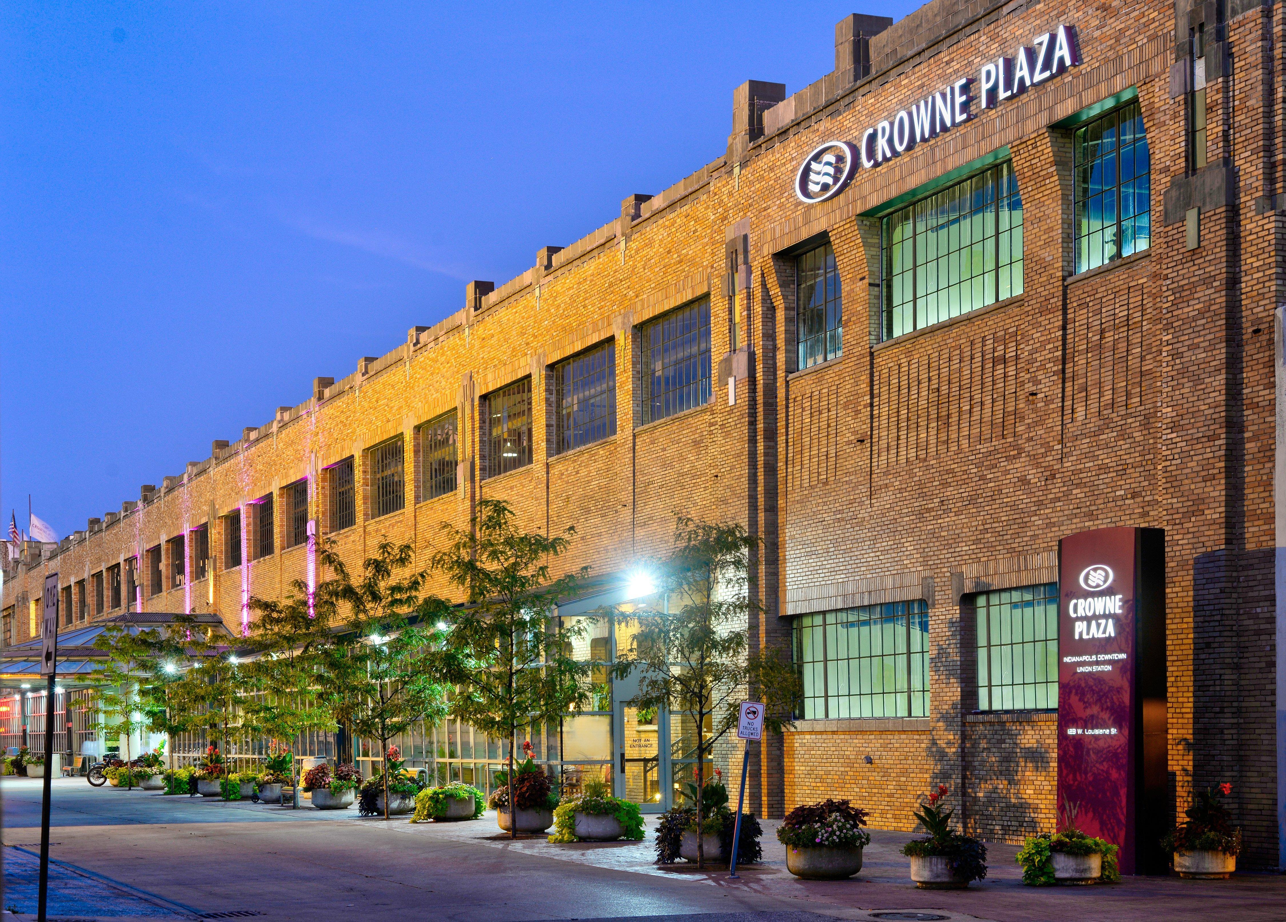 Готель Crowne Plaza Indianapolis-Dwtn-Union Stn By Ihg Екстер'єр фото