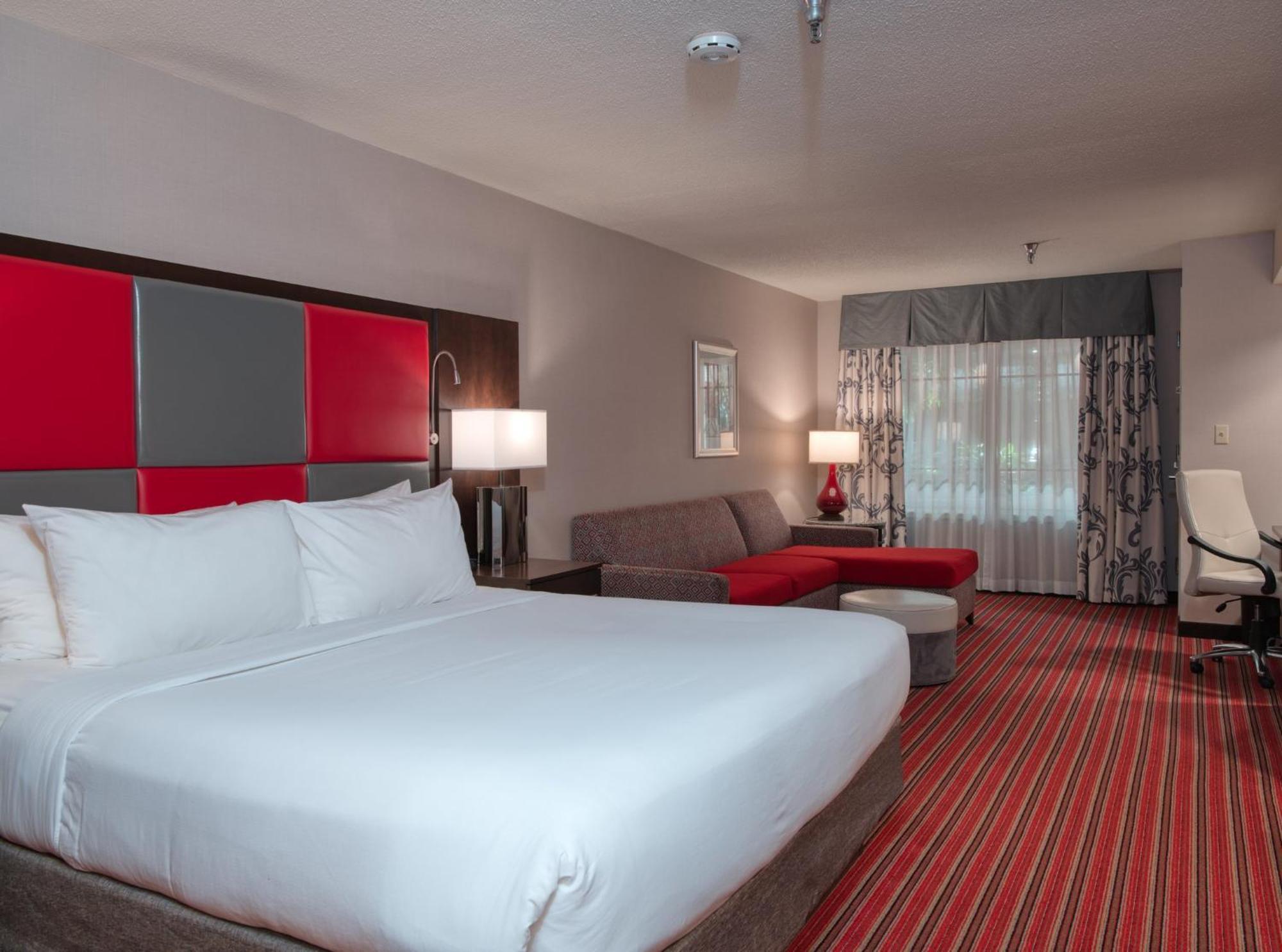 Готель Crowne Plaza Indianapolis-Dwtn-Union Stn By Ihg Екстер'єр фото