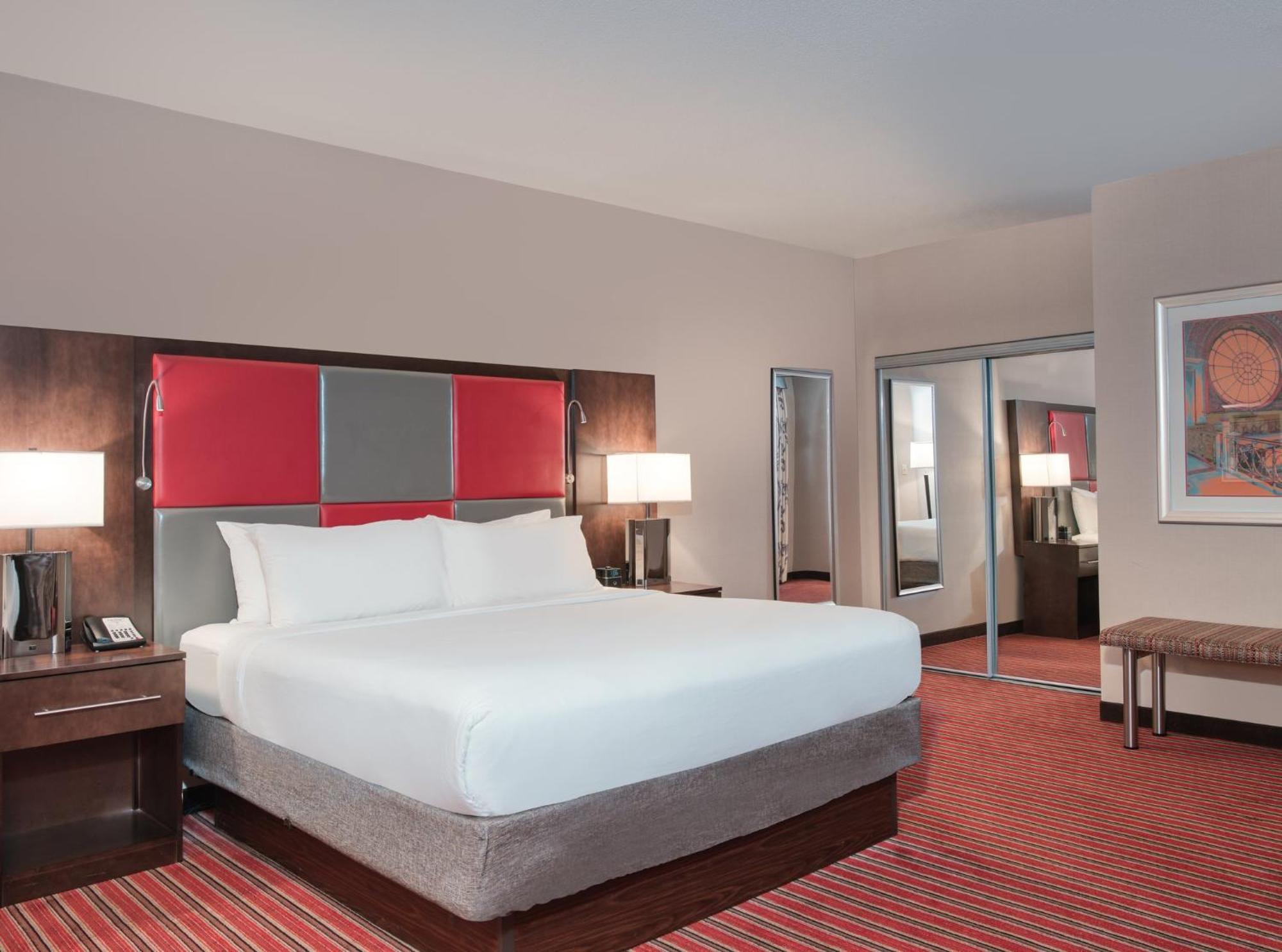 Готель Crowne Plaza Indianapolis-Dwtn-Union Stn By Ihg Екстер'єр фото
