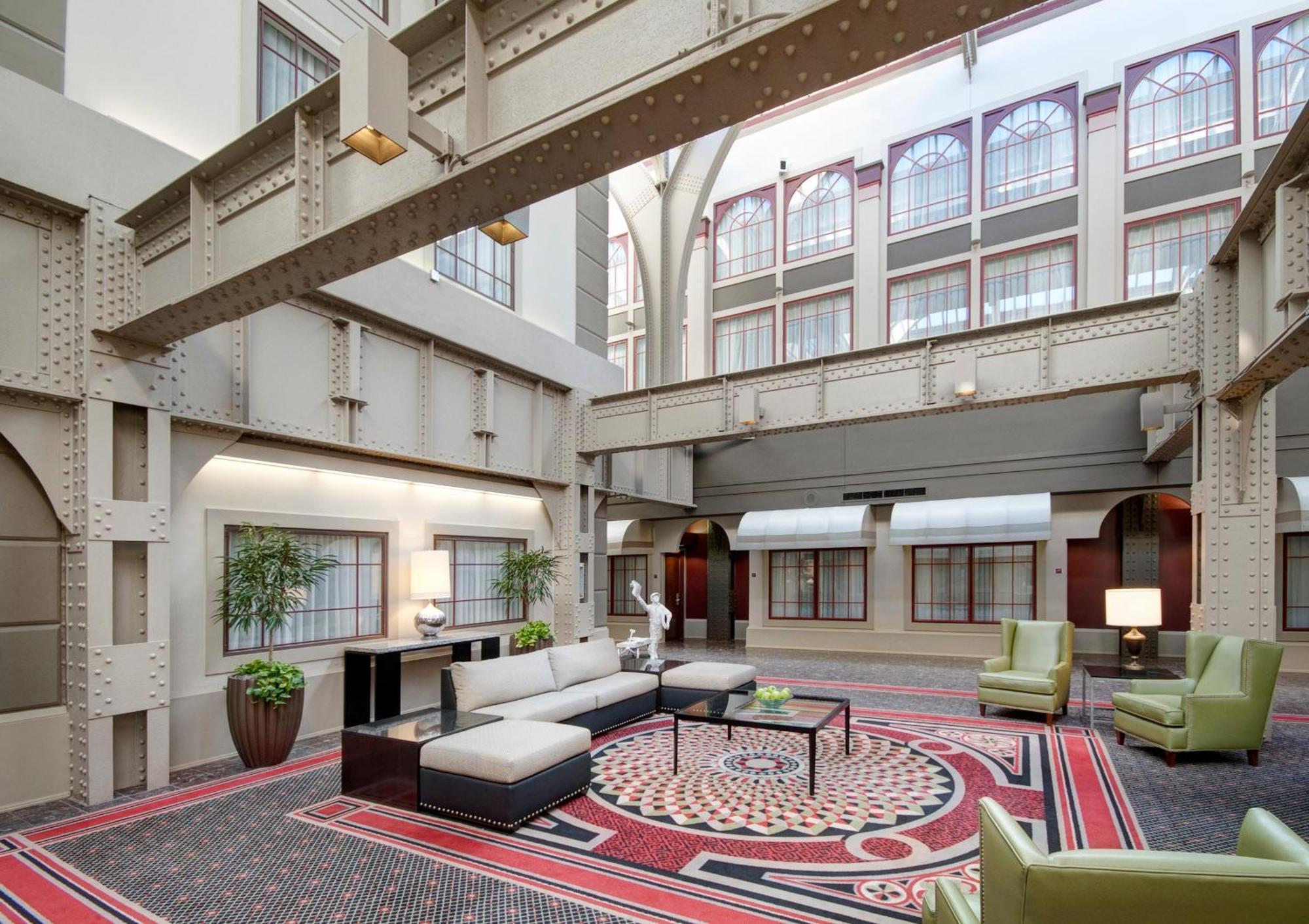 Готель Crowne Plaza Indianapolis-Dwtn-Union Stn By Ihg Екстер'єр фото